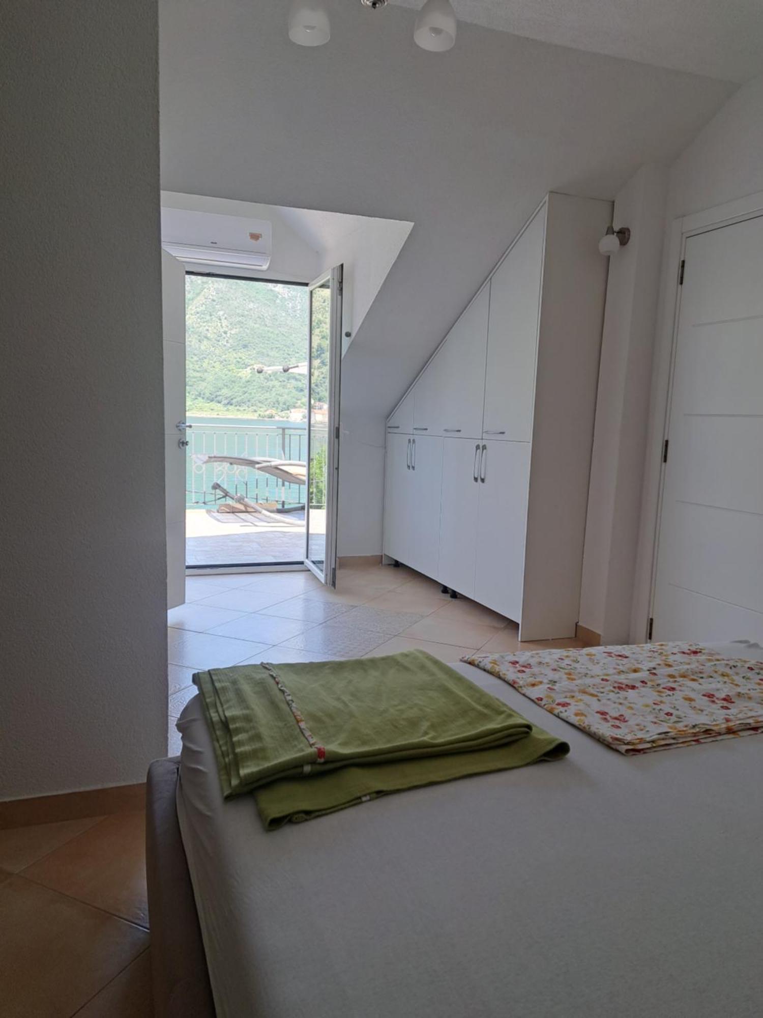 Apartments Pejanovic Kotor Ngoại thất bức ảnh