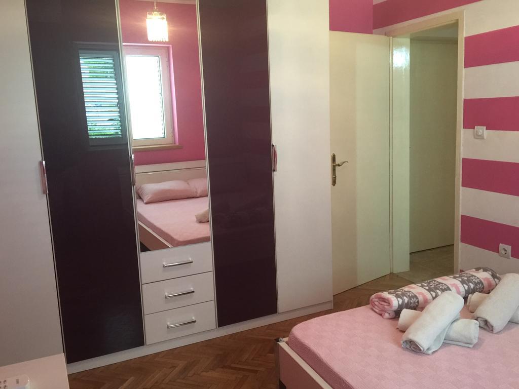 Apartments Pejanovic Kotor Ngoại thất bức ảnh